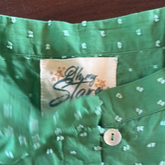 Oh My Stars Green Textured Polka Dot Top/ Size Small - Picture 2 of 6